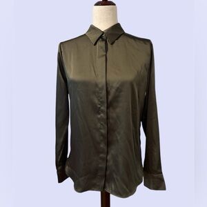 A New Day Dark Green Long Sleeve Button Front Blouse Size Small